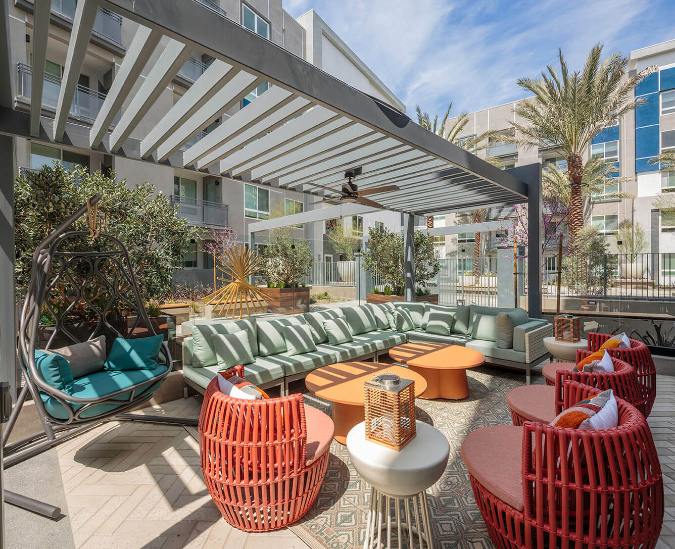 Canoga Park Apartments Chroma Apartment Homes Photos