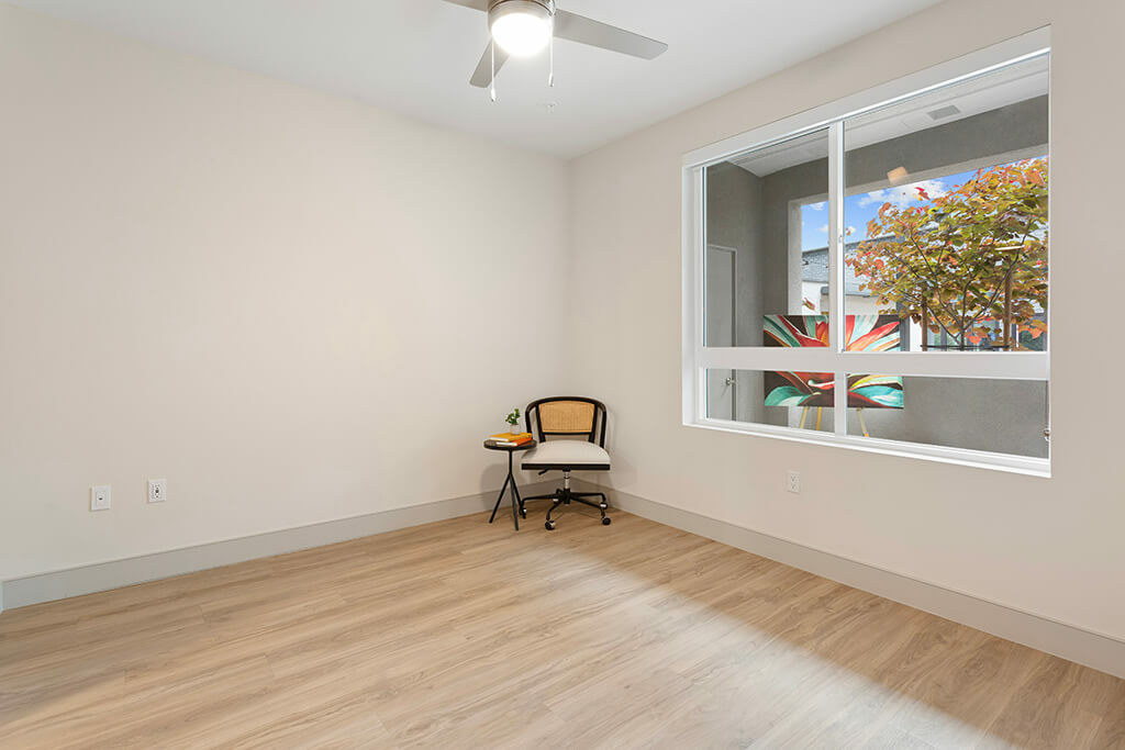 Apartments in Canoga Park for Rent Chroma Apartment Homes