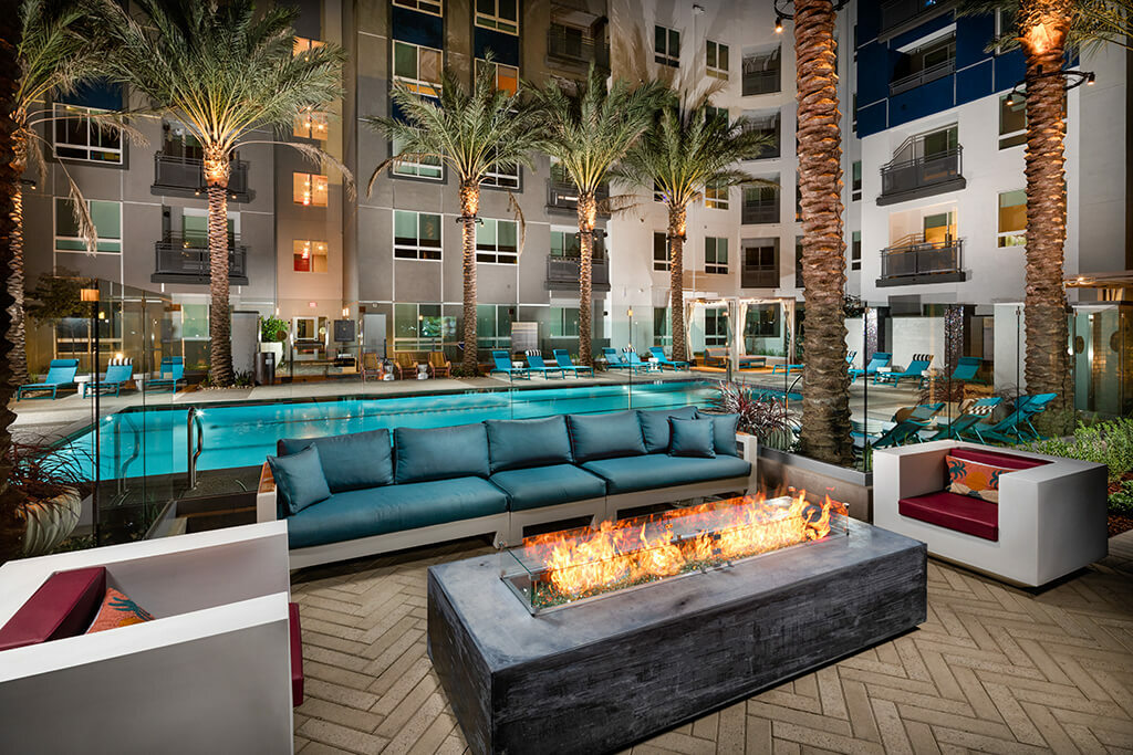 Studios in Canoga Park CA Chroma Apartments Gallery