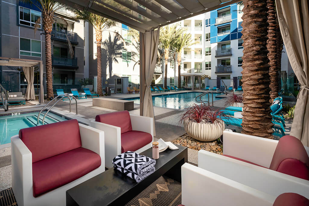 Studios in Canoga Park CA Chroma Apartments Gallery